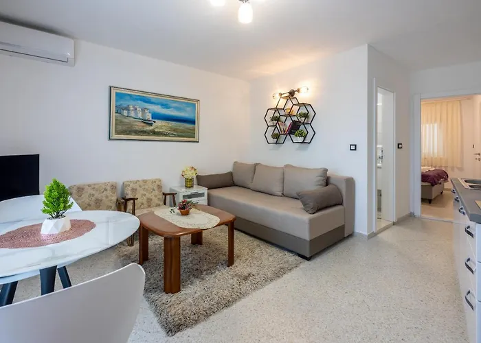 Apartment Lucia 2