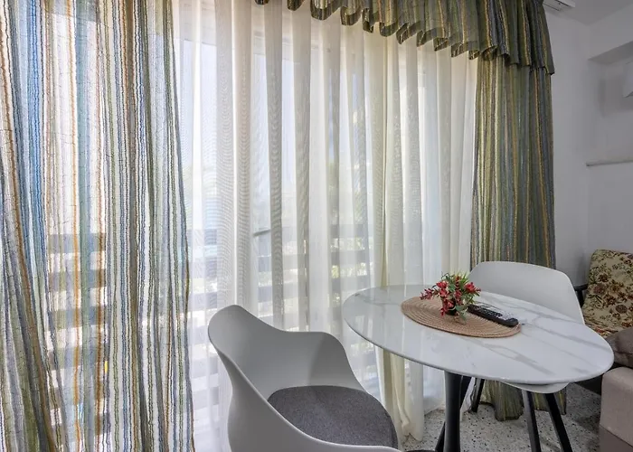 Lucia 2 Apartment Dramalj