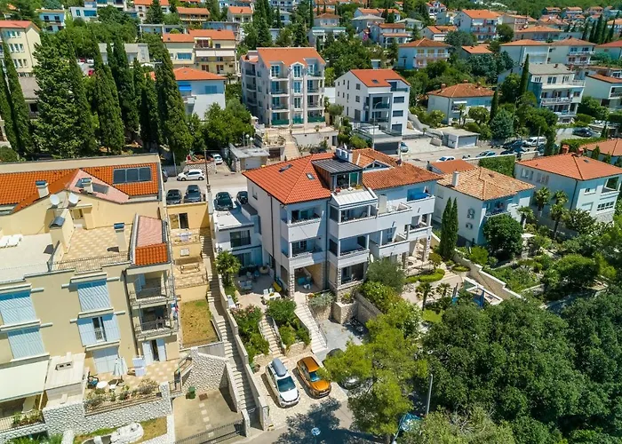 Lucia 2 Apartment Dramalj