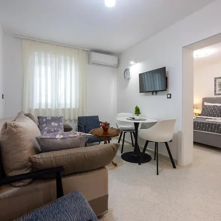 Apartament Lucia 2 Dramalj